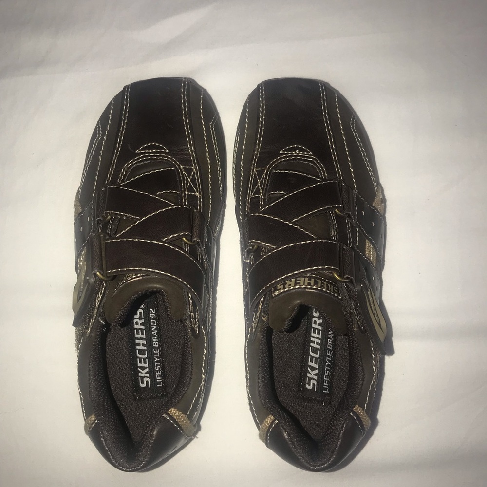 Like new size 12.5 brown sketchers!
